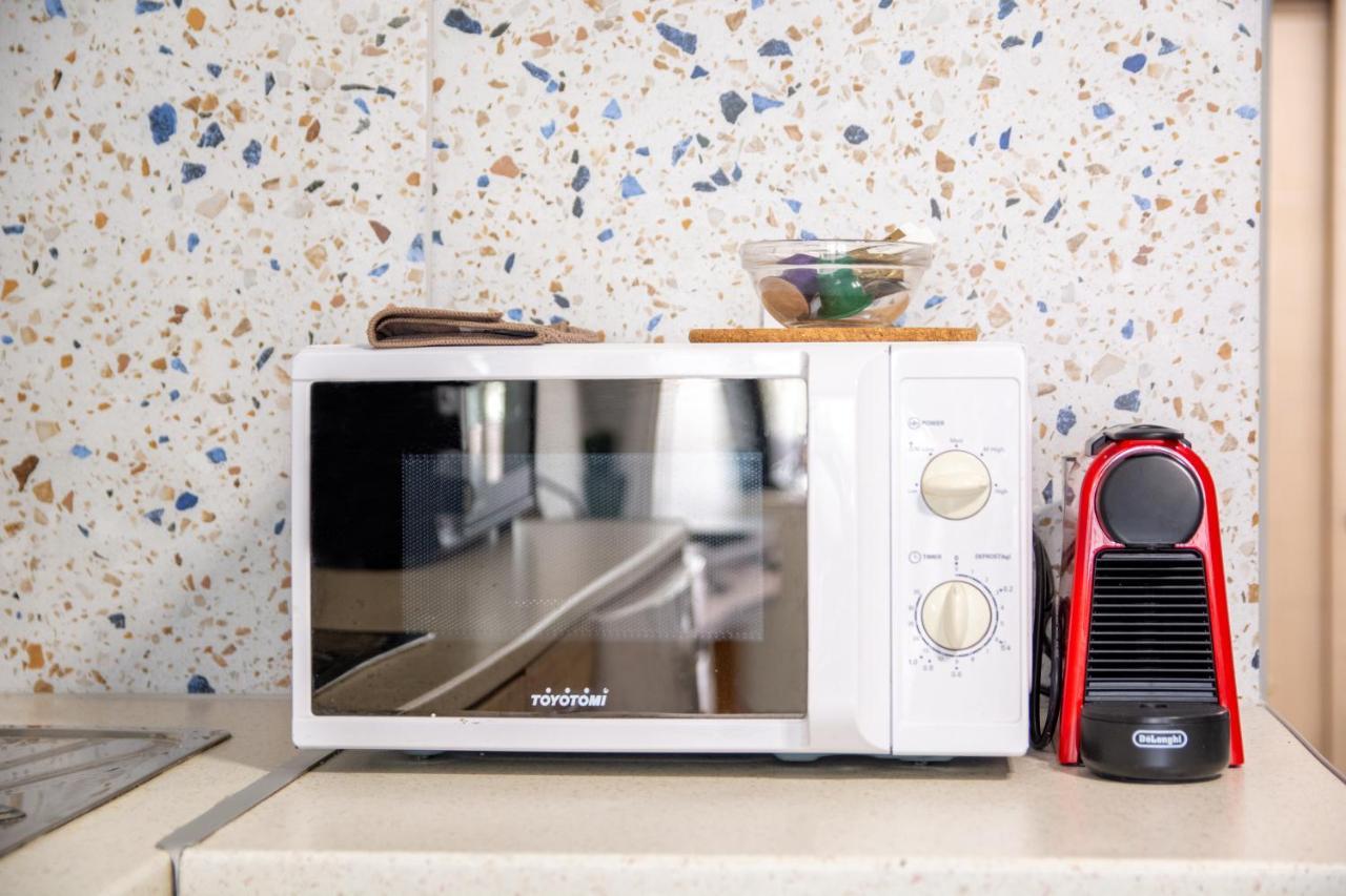 אתונה Ermou 18 Mosaics Boutique Apartment מראה חיצוני תמונה