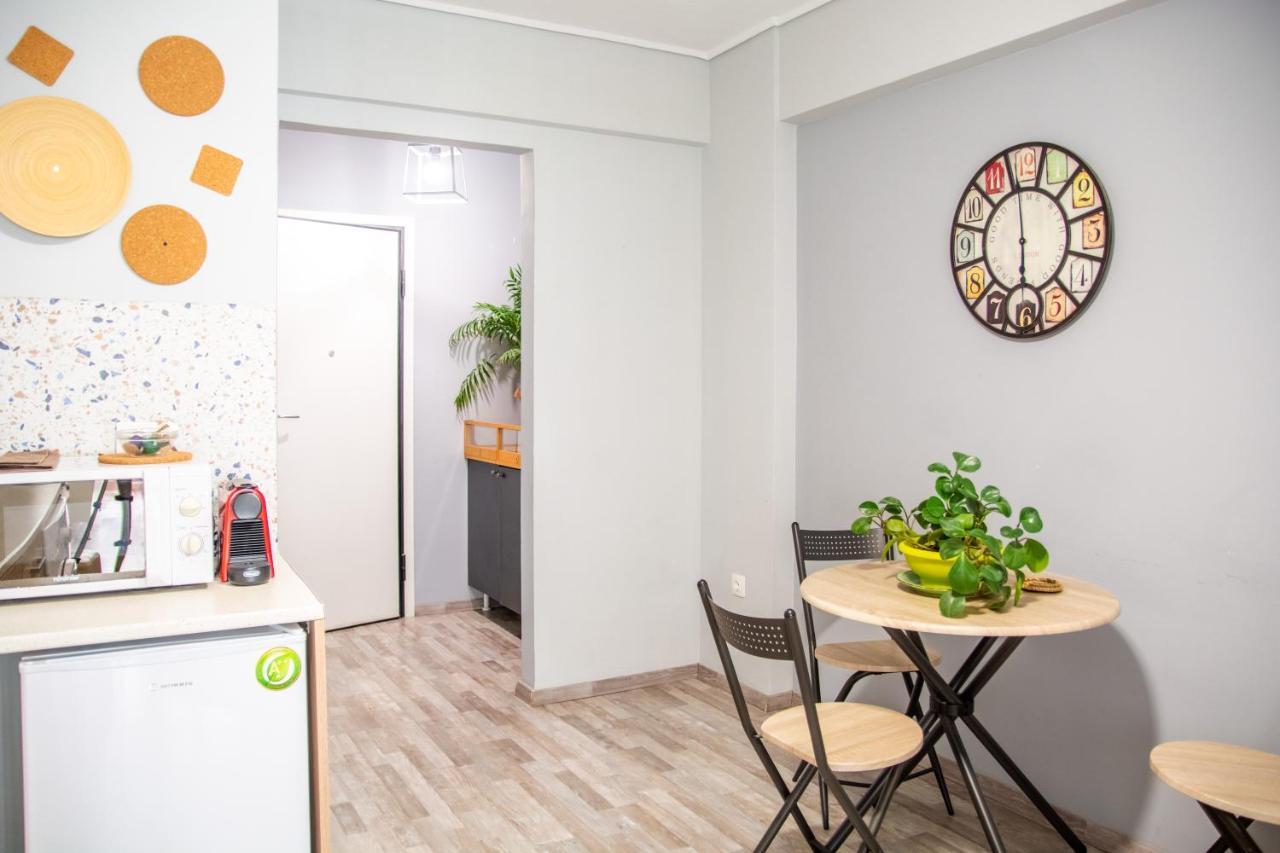 אתונה Ermou 18 Mosaics Boutique Apartment מראה חיצוני תמונה