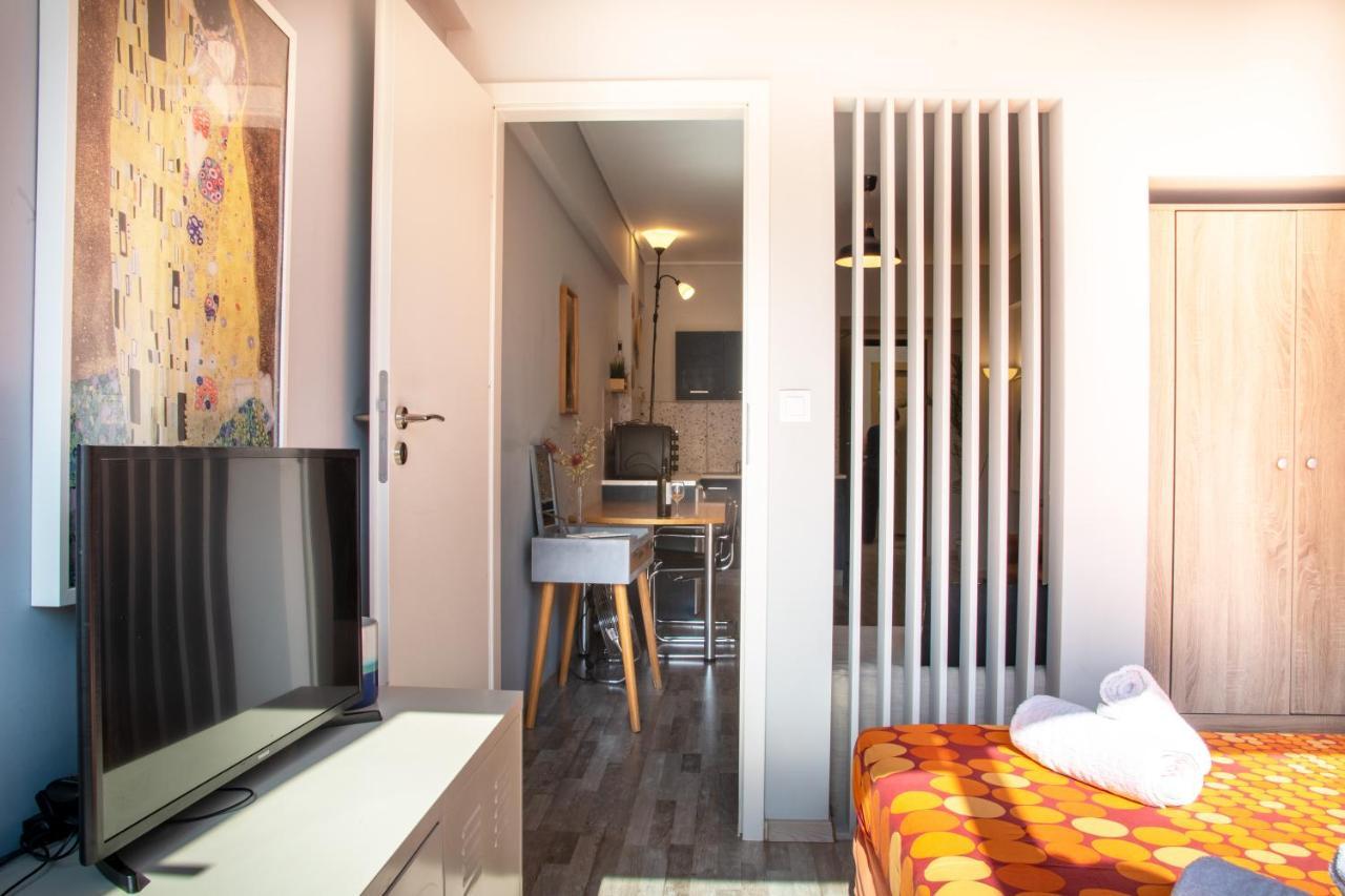 אתונה Ermou 18 Mosaics Boutique Apartment מראה חיצוני תמונה