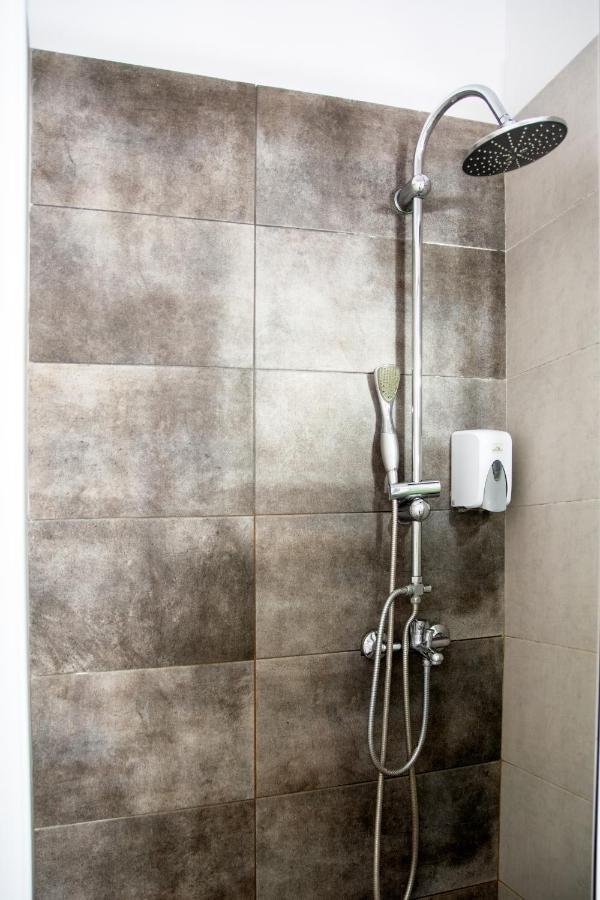 אתונה Ermou 18 Mosaics Boutique Apartment מראה חיצוני תמונה